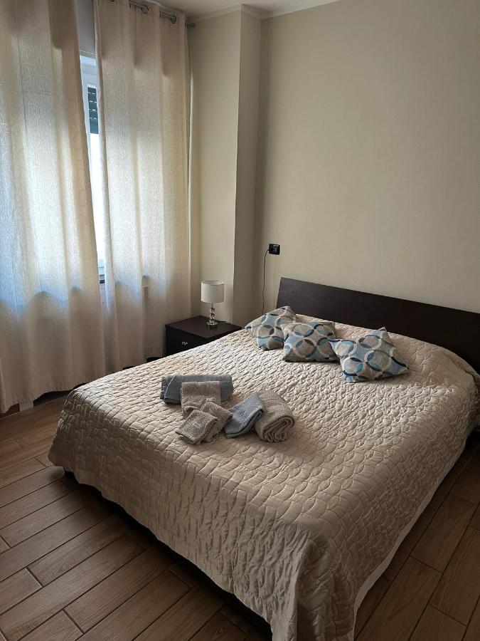 Luxury Center Appartment Novi Ligure Extérieur photo