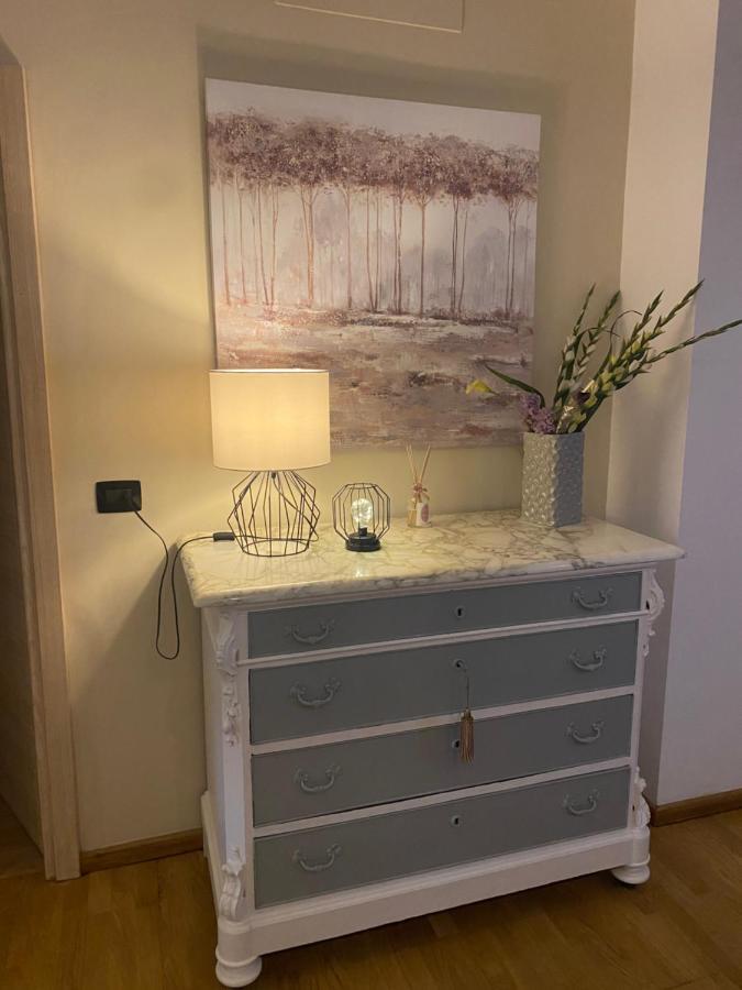 Luxury Center Appartment Novi Ligure Extérieur photo